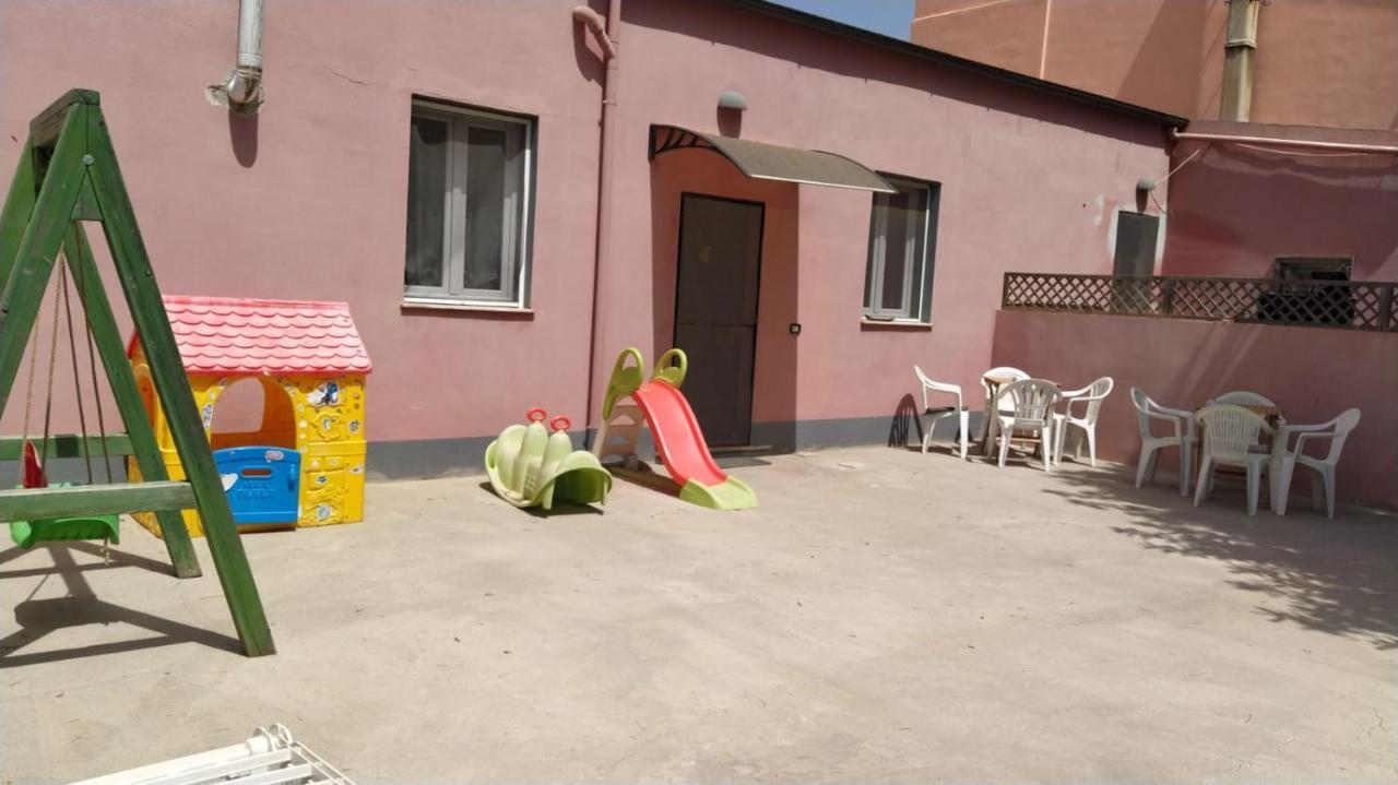 Albero Della Musica Bed & Breakfast Sassari Bagian luar foto