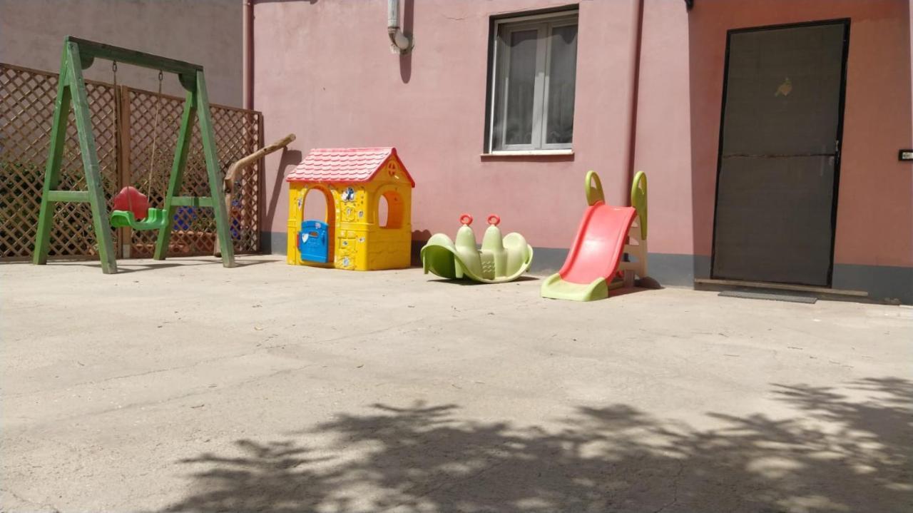 Albero Della Musica Bed & Breakfast Sassari Bagian luar foto