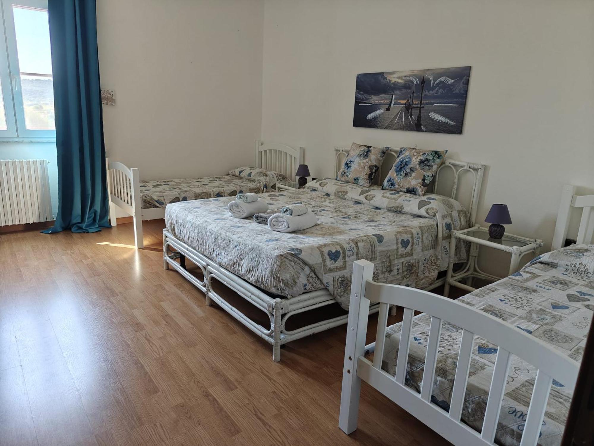 Albero Della Musica Bed & Breakfast Sassari Bagian luar foto